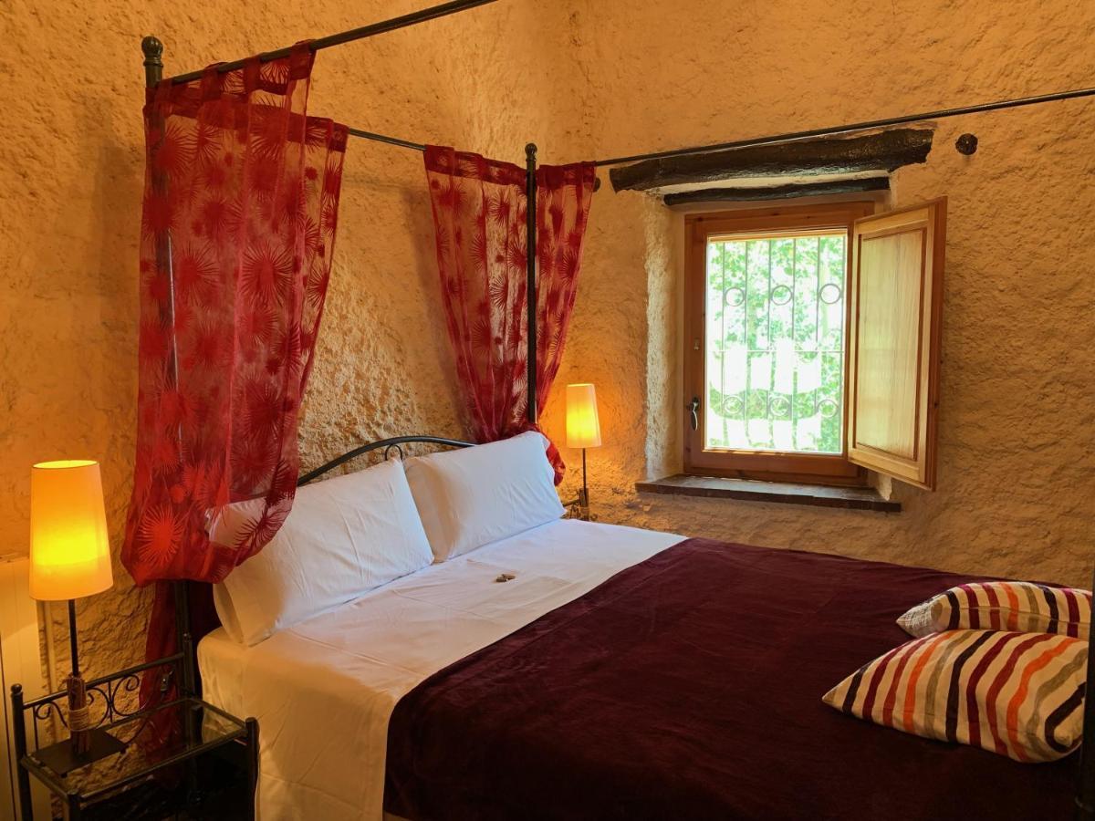 Arianella Holiday Home Penedes Torrellas de Foix Екстер'єр фото