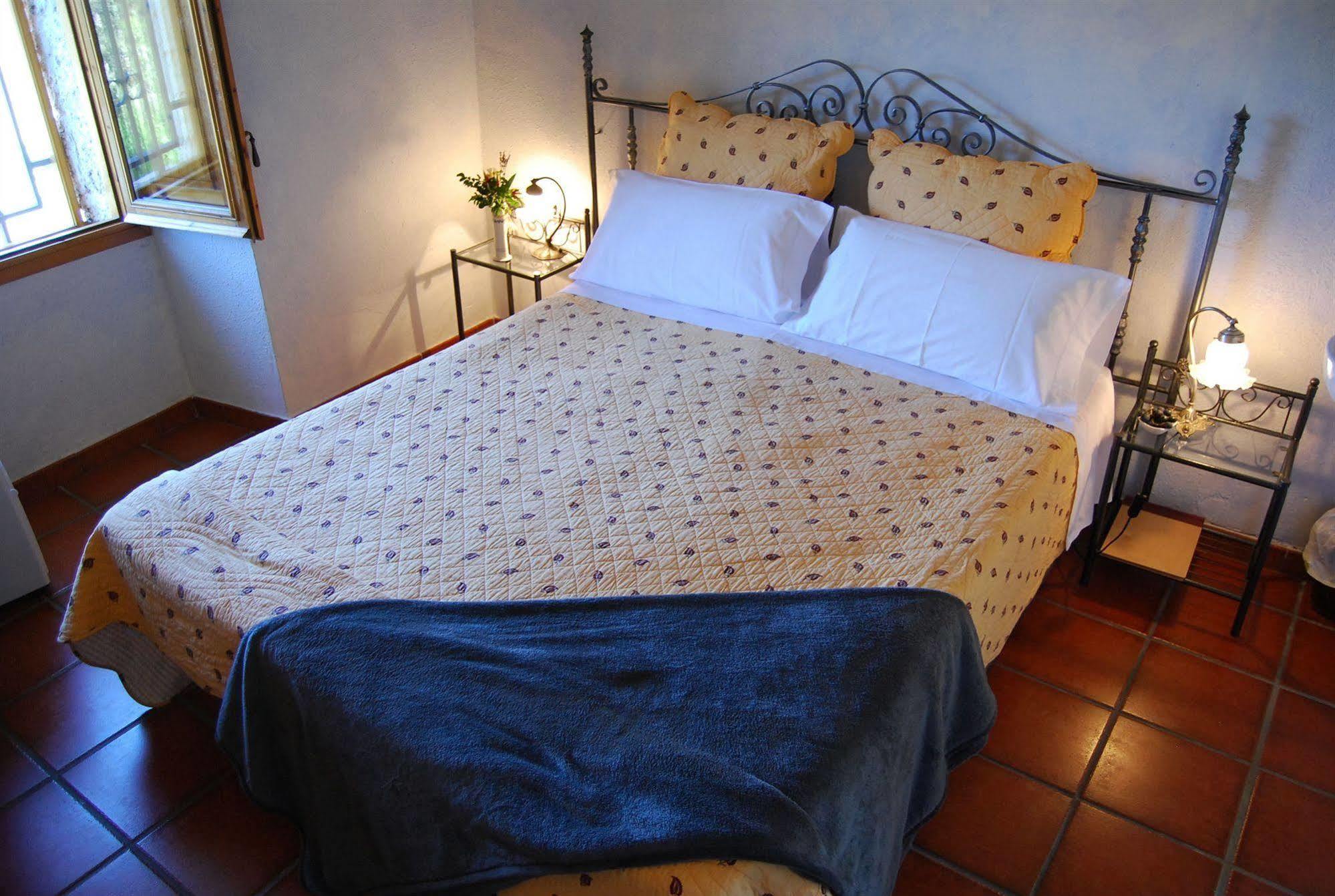 Arianella Holiday Home Penedes Torrellas de Foix Екстер'єр фото